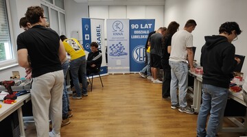 Praktyczne szkolenie z łączenia szaf sterowniczych