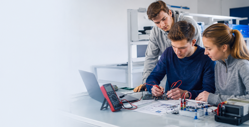 Młode talenty techniczne: olimpiady SEP jako ścieżka do elektrotechniki
